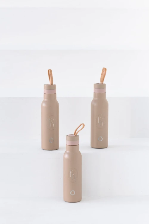 nowoczesne i minimalistyczne butelki 480 ml stal nierdzewna