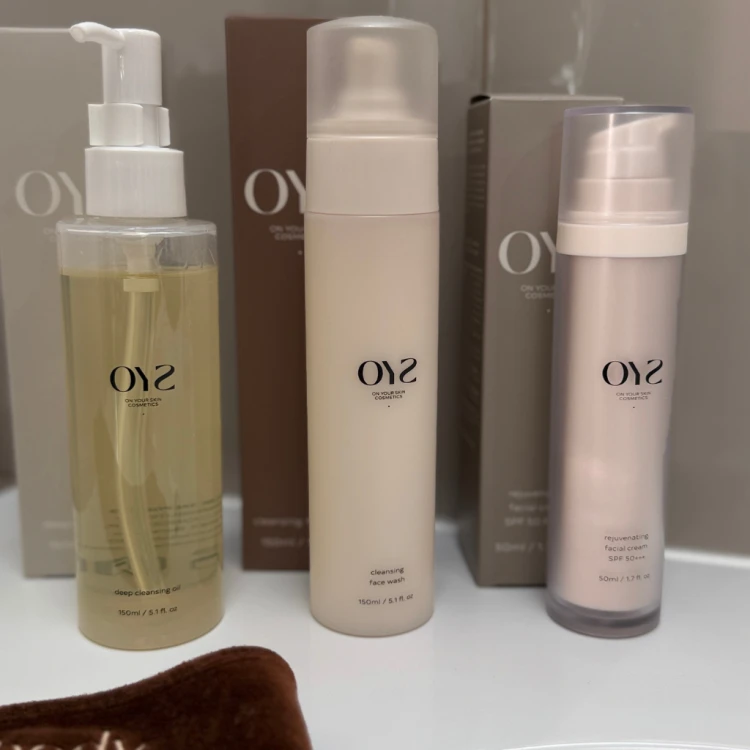 Opakowania OYS Deep Cleansing Oil i Cleansing Face Wash